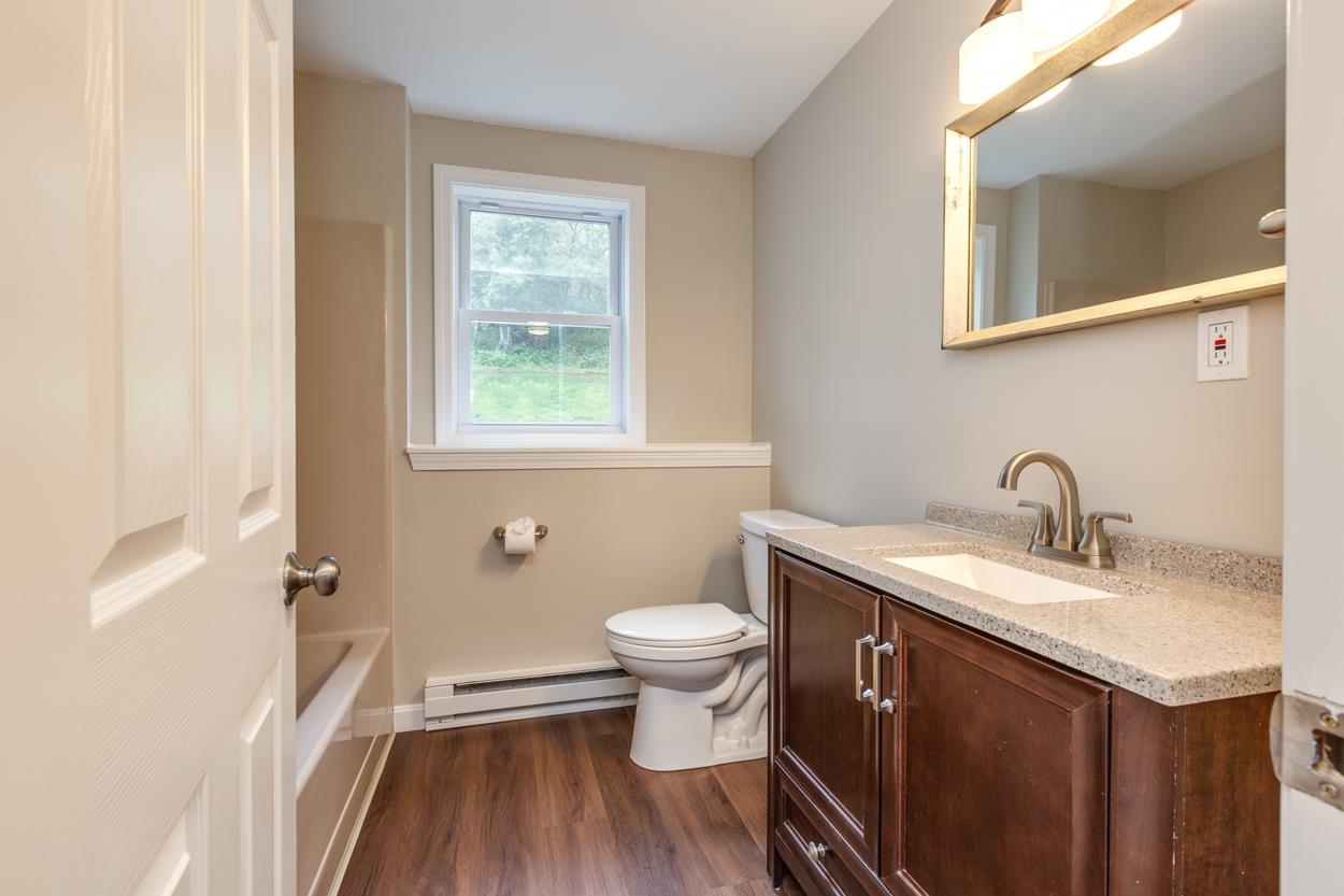 87 R Derryfield Road, Unit R Derry, NH 03038 - Photo 10 of 17