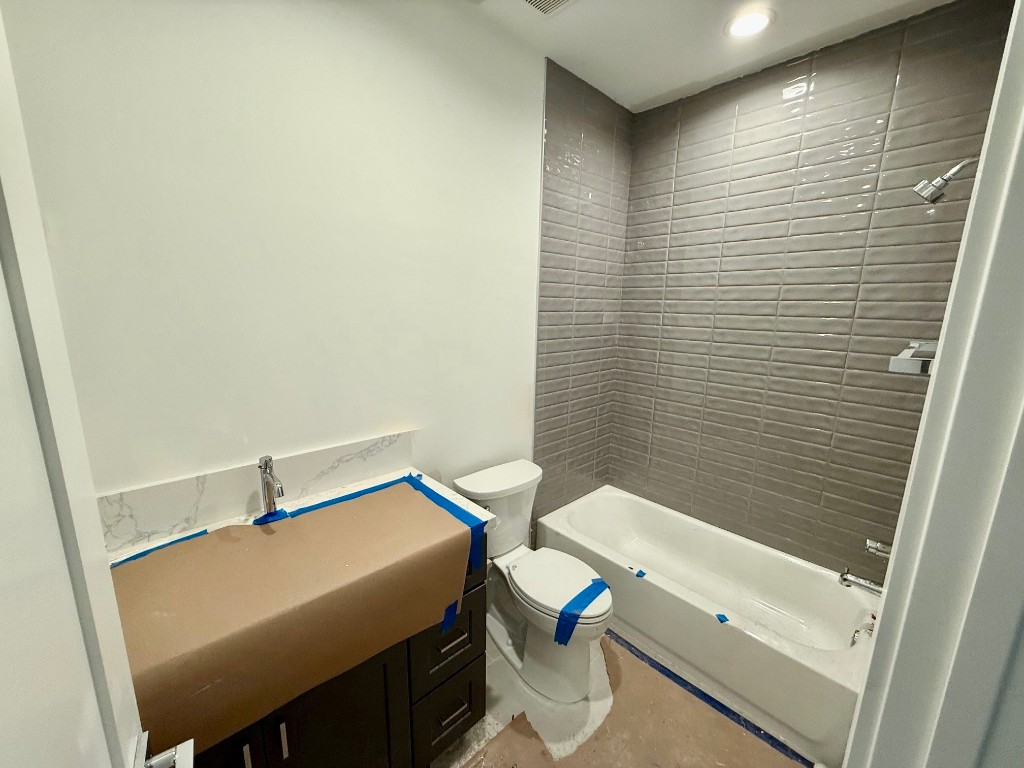 2630 Peckham Street Houston, TX 77098 - Photo 17 of 49 * Est Compl 4/15/26 * * Construction as of 2/1 * ASK ABOUT CUSTOMIZATION OPTIONS DURING CONSTRUCTION ONLY *MAZZARINO MODEL HOME * PHOTOS MAY SHOW A SIMILAR FLOOR PLAN AND/OR UPGRADED/ALTERNATIVE FINISHES * Please use these photos as a guide *THIS IS AN ACTIVE CONSTRUCTION SITE, BUYERS MUST REQUEST APPOINTMENT TO BE ON PREMISE AT ALL TIMES.