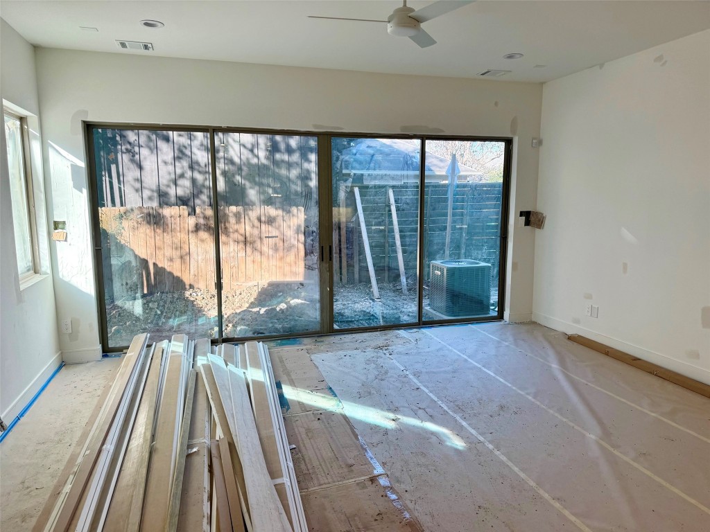 2630 Peckham Street Houston, TX 77098 - Photo 9 of 49 * Est Compl 4/15/26 * * Construction as of 2/1 * ASK ABOUT CUSTOMIZATION OPTIONS DURING CONSTRUCTION ONLY *MAZZARINO MODEL HOME * PHOTOS MAY SHOW A SIMILAR FLOOR PLAN AND/OR UPGRADED/ALTERNATIVE FINISHES * Please use these photos as a guide *THIS IS AN ACTIVE CONSTRUCTION SITE, BUYERS MUST REQUEST APPOINTMENT TO BE ON PREMISE AT ALL TIMES.