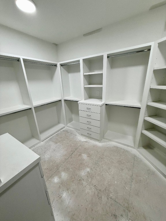 2630 Peckham Street Houston, TX 77098 - Photo 13 of 49 * Est Compl 4/15/26 * * Construction as of 2/1 * ASK ABOUT CUSTOMIZATION OPTIONS DURING CONSTRUCTION ONLY *MAZZARINO MODEL HOME * PHOTOS MAY SHOW A SIMILAR FLOOR PLAN AND/OR UPGRADED/ALTERNATIVE FINISHES * Please use these photos as a guide *THIS IS AN ACTIVE CONSTRUCTION SITE, BUYERS MUST REQUEST APPOINTMENT TO BE ON PREMISE AT ALL TIMES.