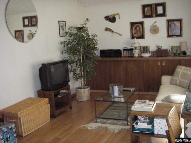 680 West Riverview Circle Reno, NV 89509 - Photo 4 of 9 Photo 4