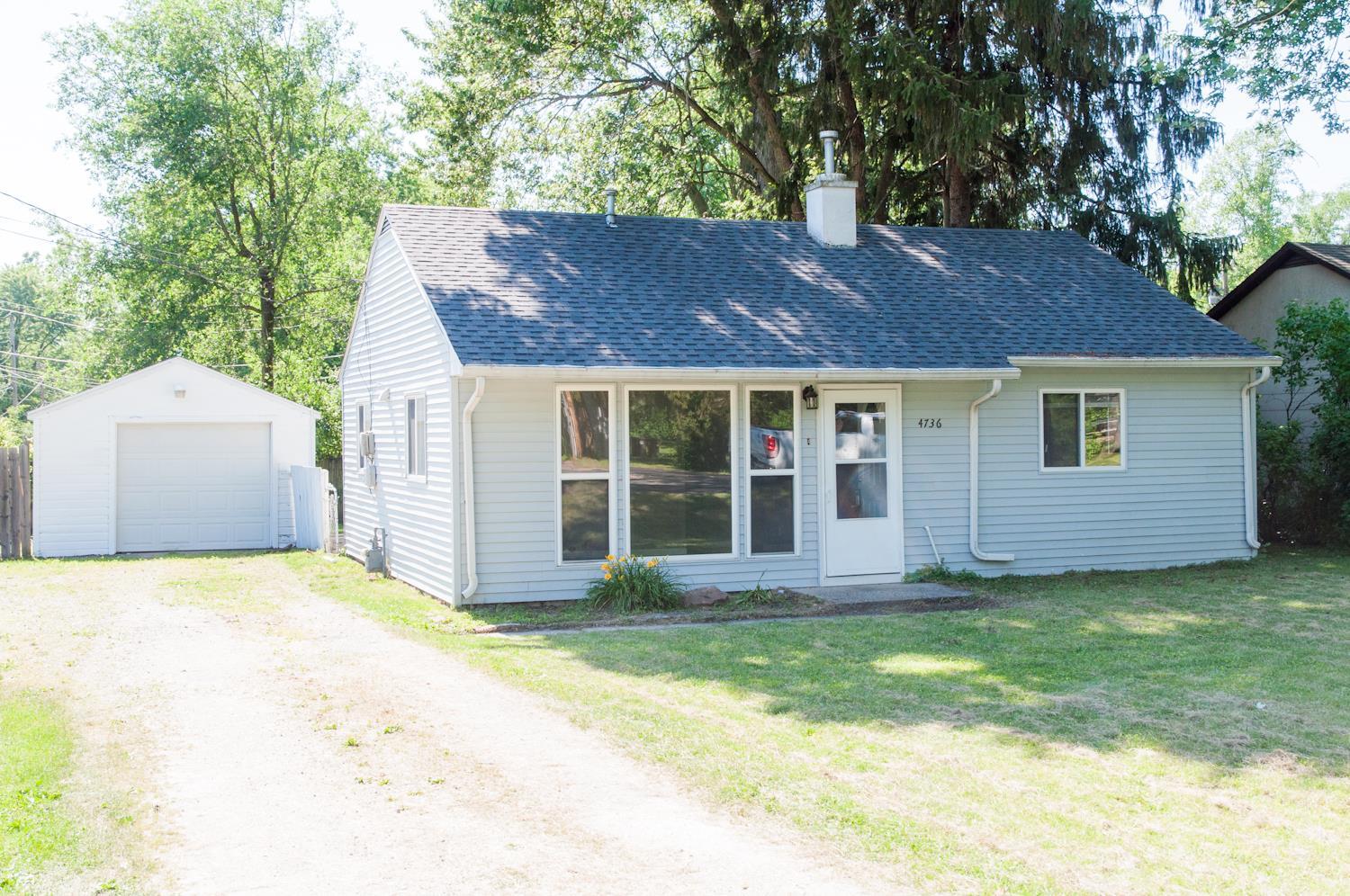 4736 Kyle Road Fort Wayne, IN 46809 - Photo 1 of 28