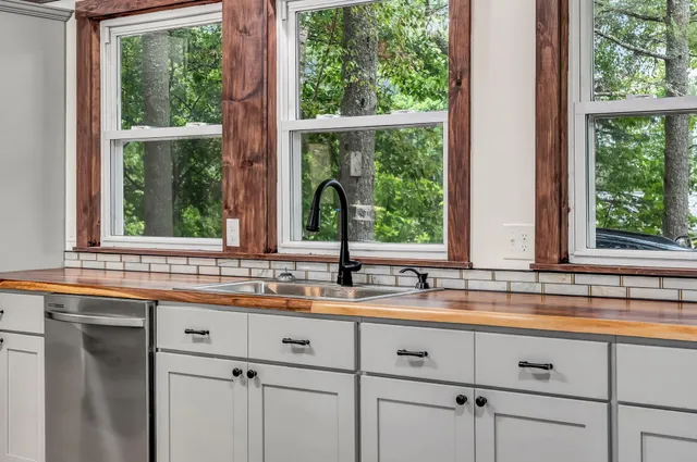 $385,500 | 12 Rowell Road, Hampden, ME 04444