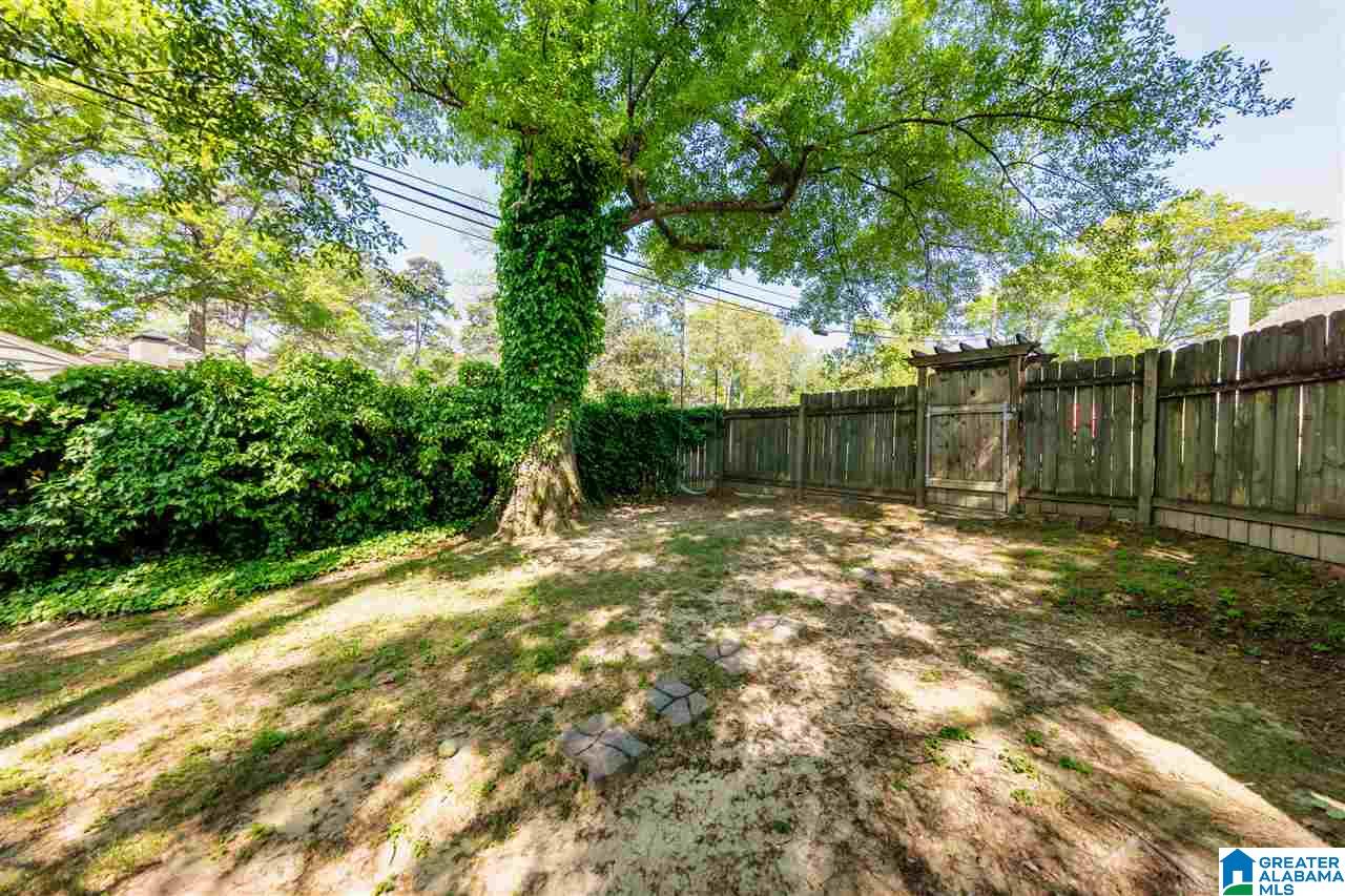 2025 Hickory Road Birmingham, AL 35216 - Photo 43 of 45