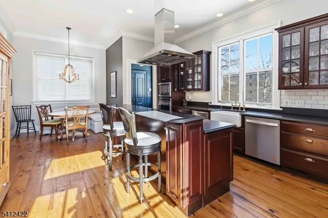 $2,100,000 | 21 Franklin Place, Morristown, NJ 07960