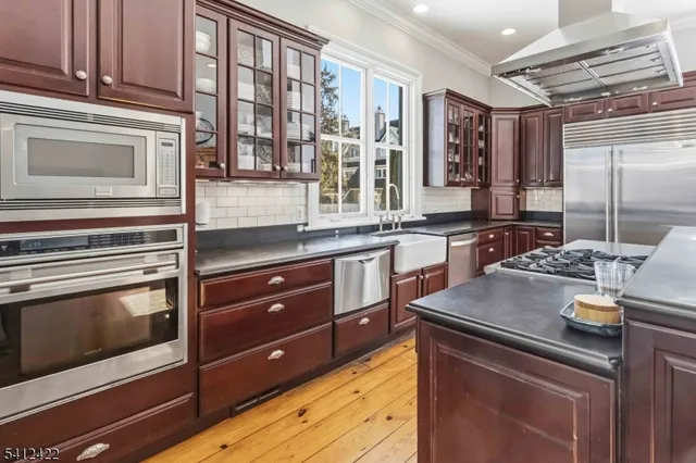 $2,100,000 | 21 Franklin Place, Morristown, NJ 07960