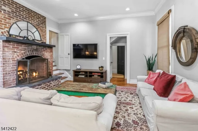 $2,100,000 | 21 Franklin Place, Morristown, NJ 07960