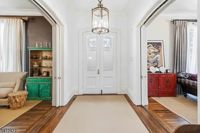 $2,100,000 | 21 Franklin Place, Morristown, NJ 07960