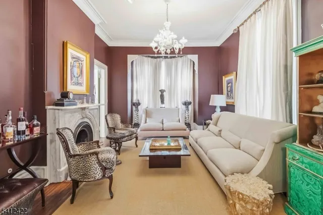 $2,100,000 | 21 Franklin Place, Morristown, NJ 07960