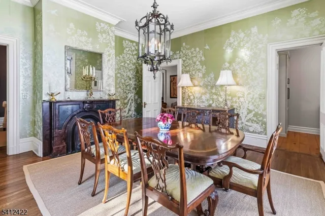 $2,100,000 | 21 Franklin Place, Morristown, NJ 07960