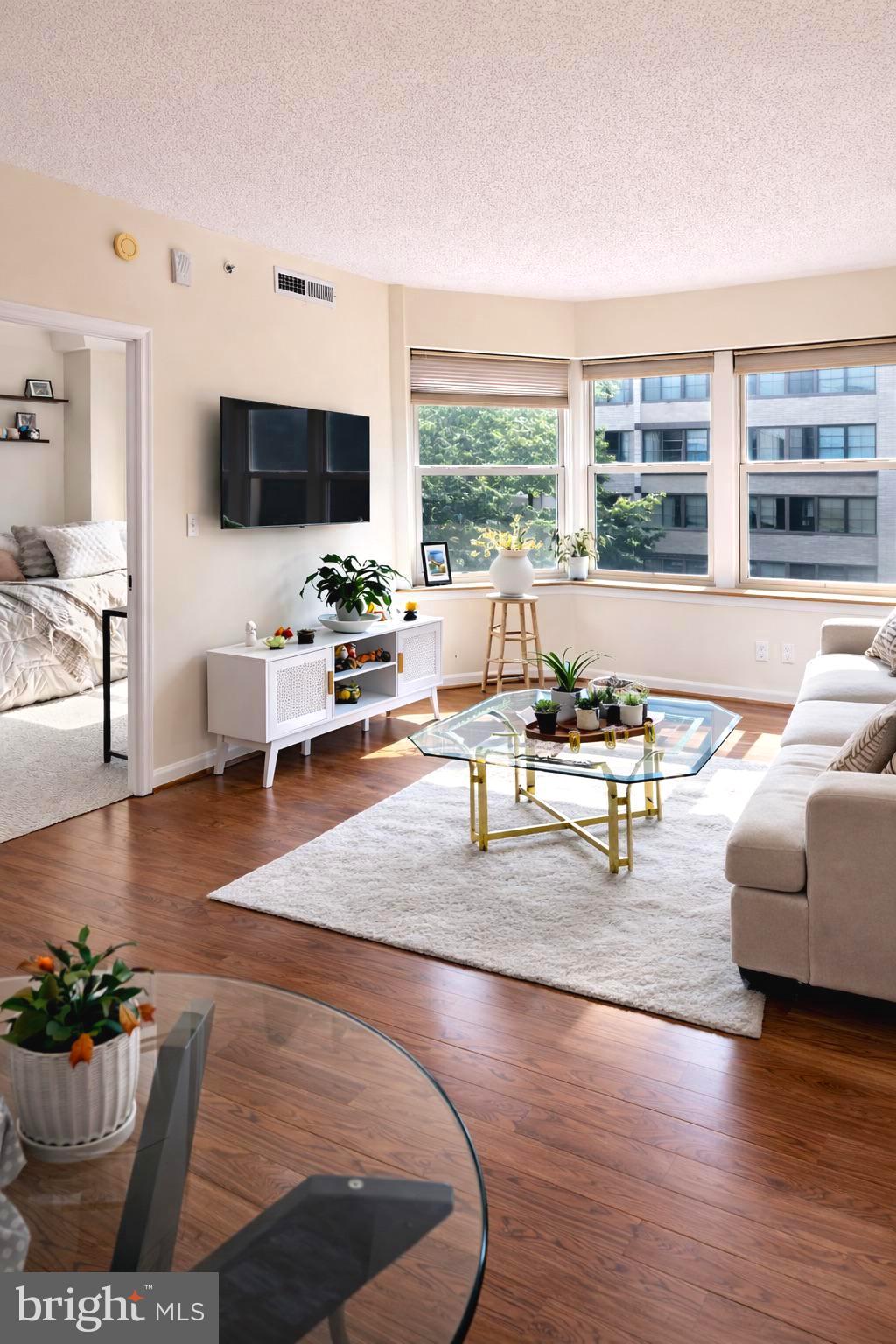 1111 11th Street Northwest, Unit 304 Washington, DC 20001 - Photo 7 of 25