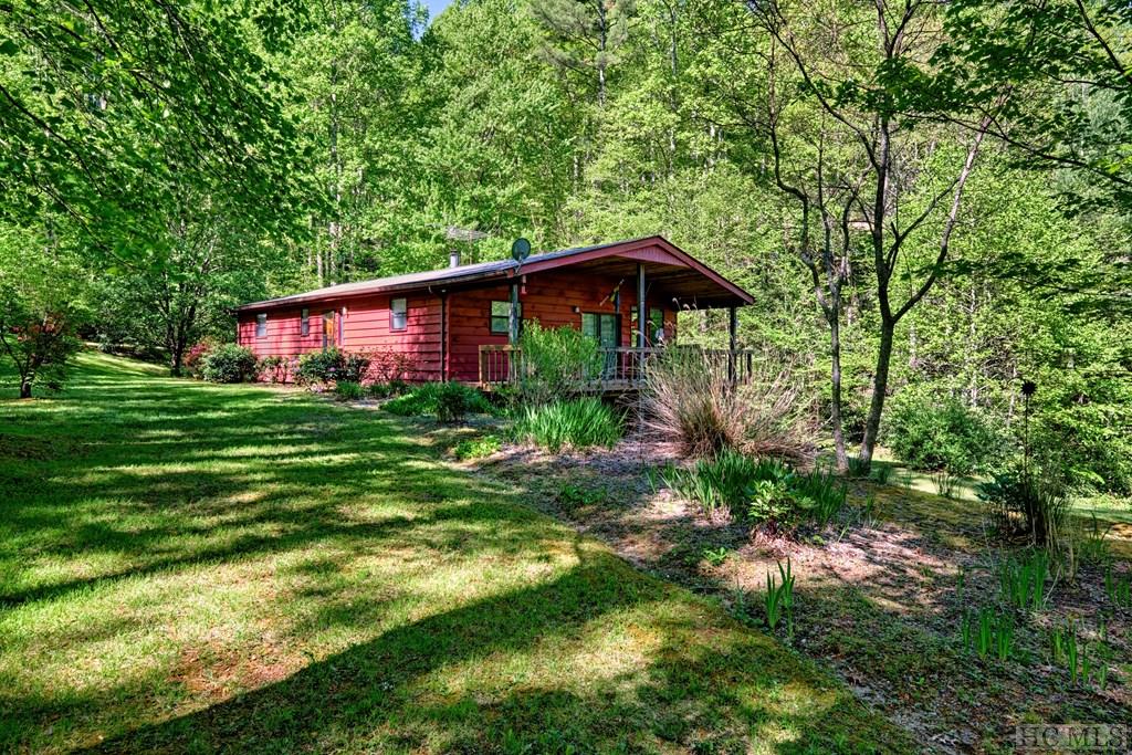 75 Gunpoint Road Cullowhee, NC 28723 - Photo 4 of 23 Gallery Image 4