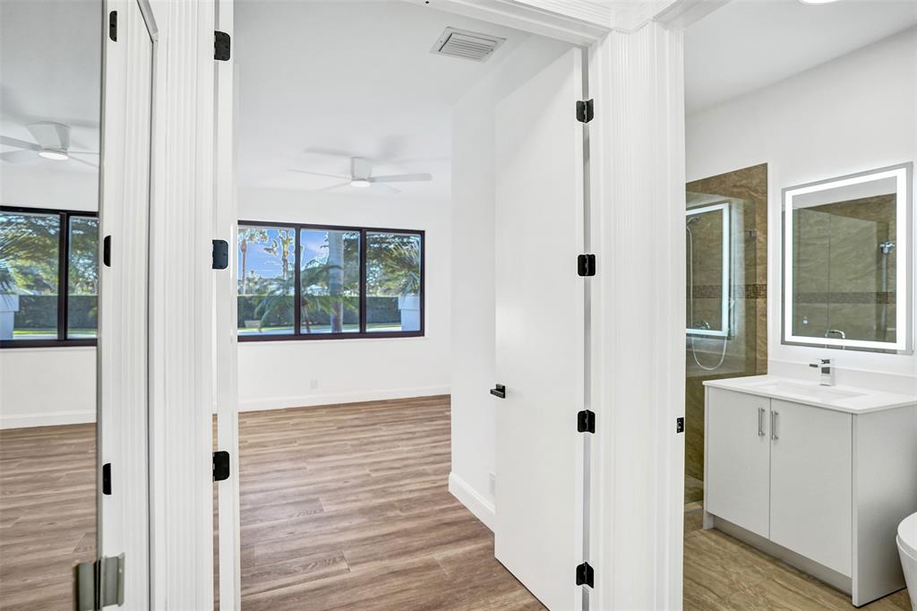 4701 Pine Tree Drive Boynton Beach, FL 33436 - Photo 46 of 76