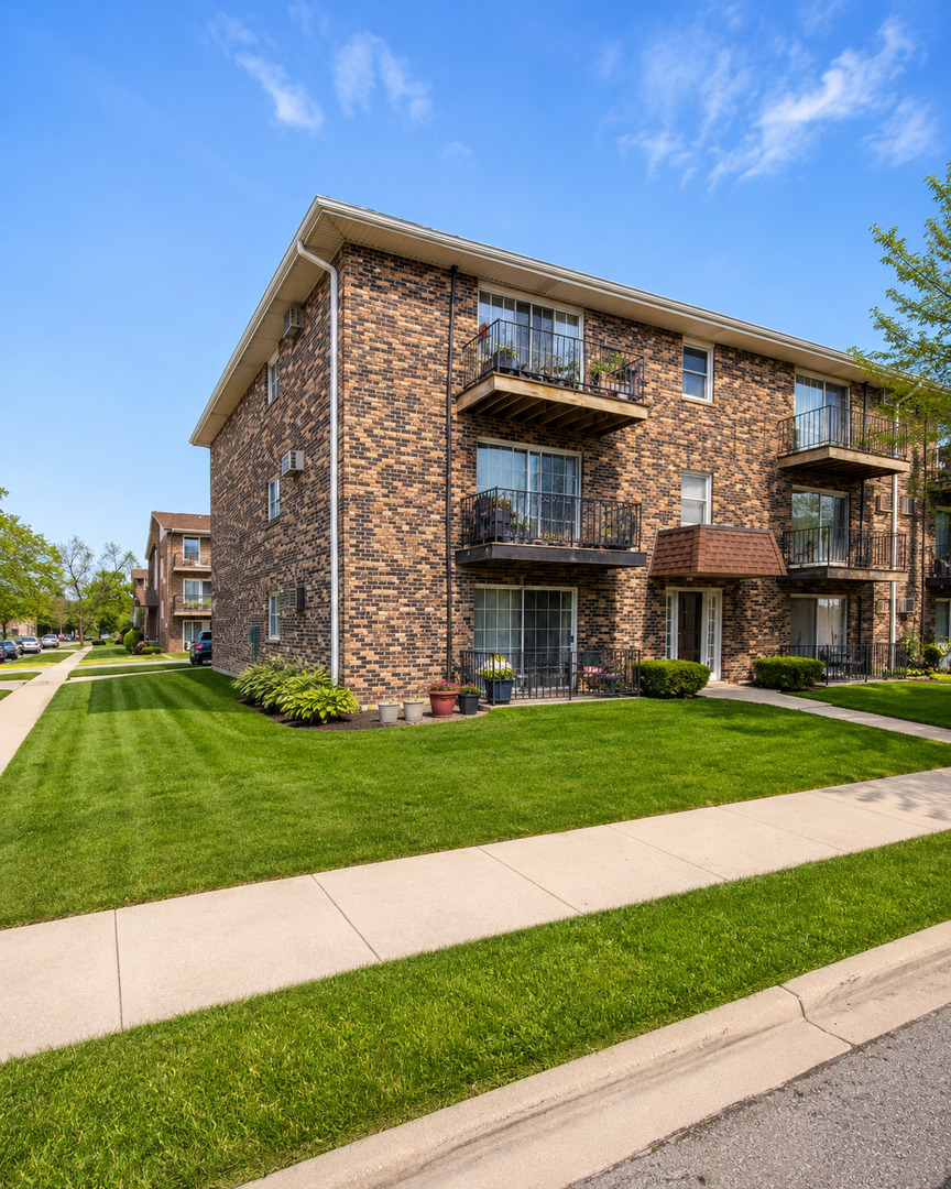 7101 O'Connell Drive, Unit 2C Chicago Ridge, IL 60415 - Photo 15 of 16