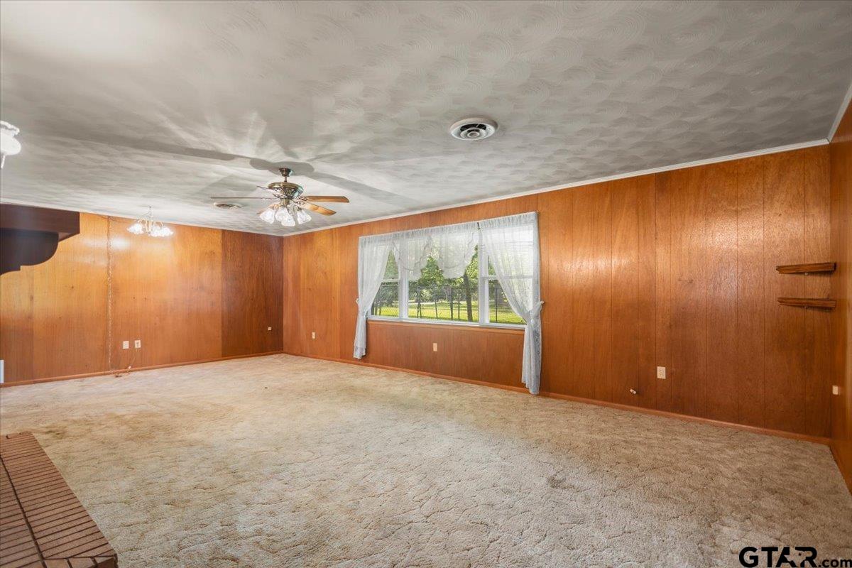 1201 East Johnson Drive Rusk, TX 75785 - Photo 8 of 48