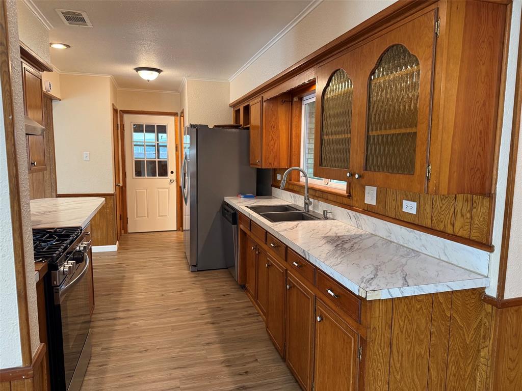216 Randy Street Whitesboro, TX 76273 - Photo 8 of 30