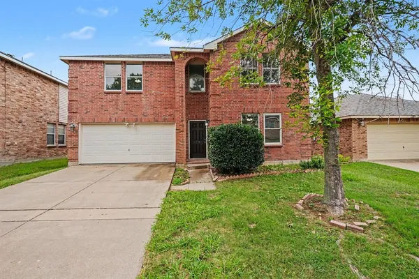 $3,000 | 7656 Sienna Ridge Lane, Fort Worth, TX 76131
