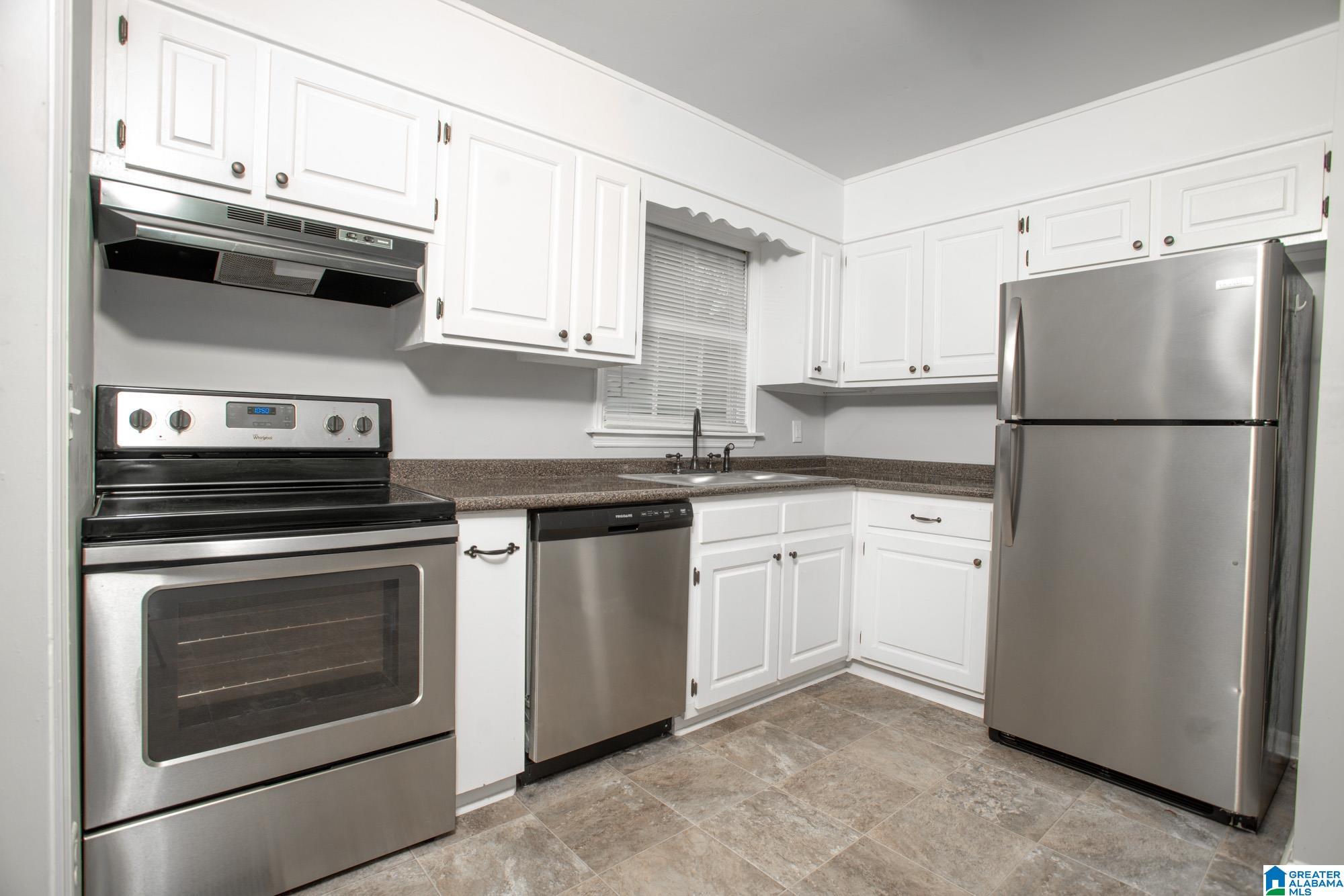 3913 Bramble Road Anniston, AL 36207 - Photo 6 of 31
