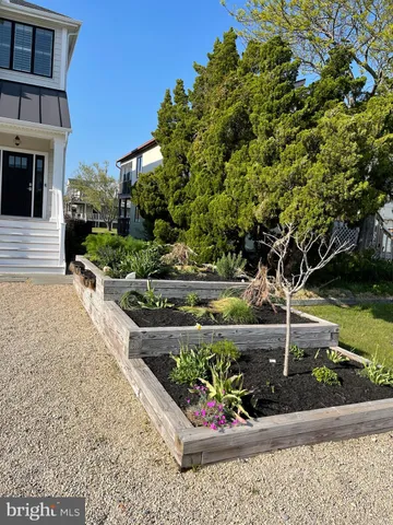 $2,499,000 | 7 West Essex Street, Fenwick Island, DE 19944