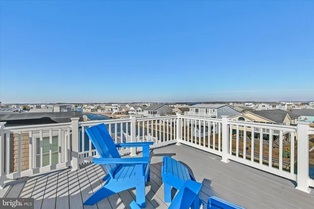 $2,499,000 | 7 West Essex Street, Fenwick Island, DE 19944