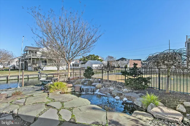 $2,499,000 | 7 West Essex Street, Fenwick Island, DE 19944