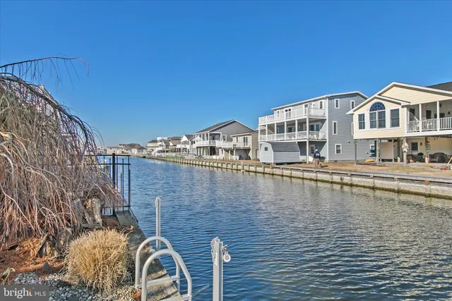 $2,499,000 | 7 West Essex Street, Fenwick Island, DE 19944