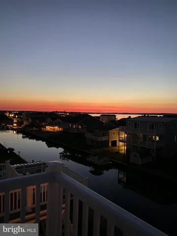 $2,499,000 | 7 West Essex Street, Fenwick Island, DE 19944