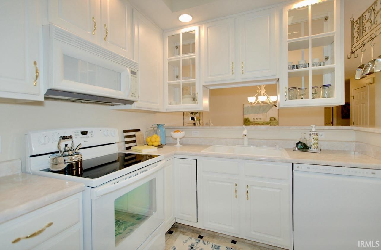 5234 Coventry Lane Fort Wayne, IN 46804 - Photo 6 of 18