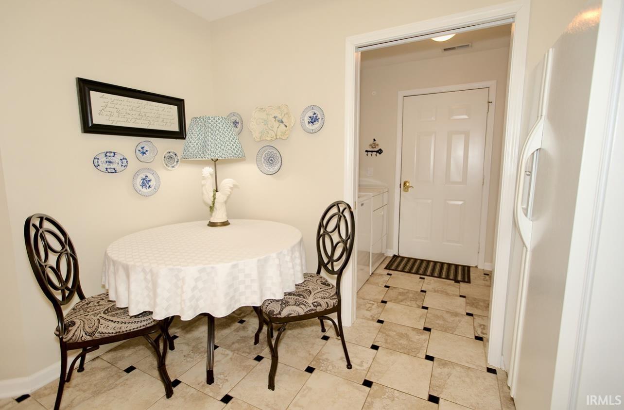 5234 Coventry Lane Fort Wayne, IN 46804 - Photo 7 of 18