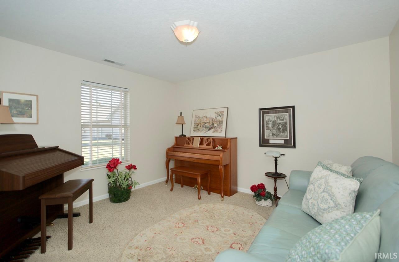 5234 Coventry Lane Fort Wayne, IN 46804 - Photo 9 of 18