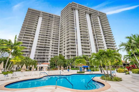 $355,888 | 20281 East Country Club Drive, Unit 210, Aventura, FL 33180
