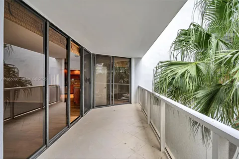 $309,000 | 20281 East Country Club Drive, Unit 210, Aventura, FL 33180