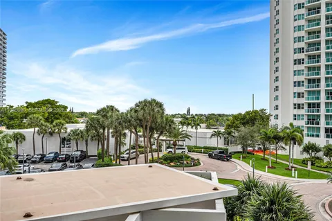 $355,888 | 20281 East Country Club Drive, Unit 210, Aventura, FL 33180
