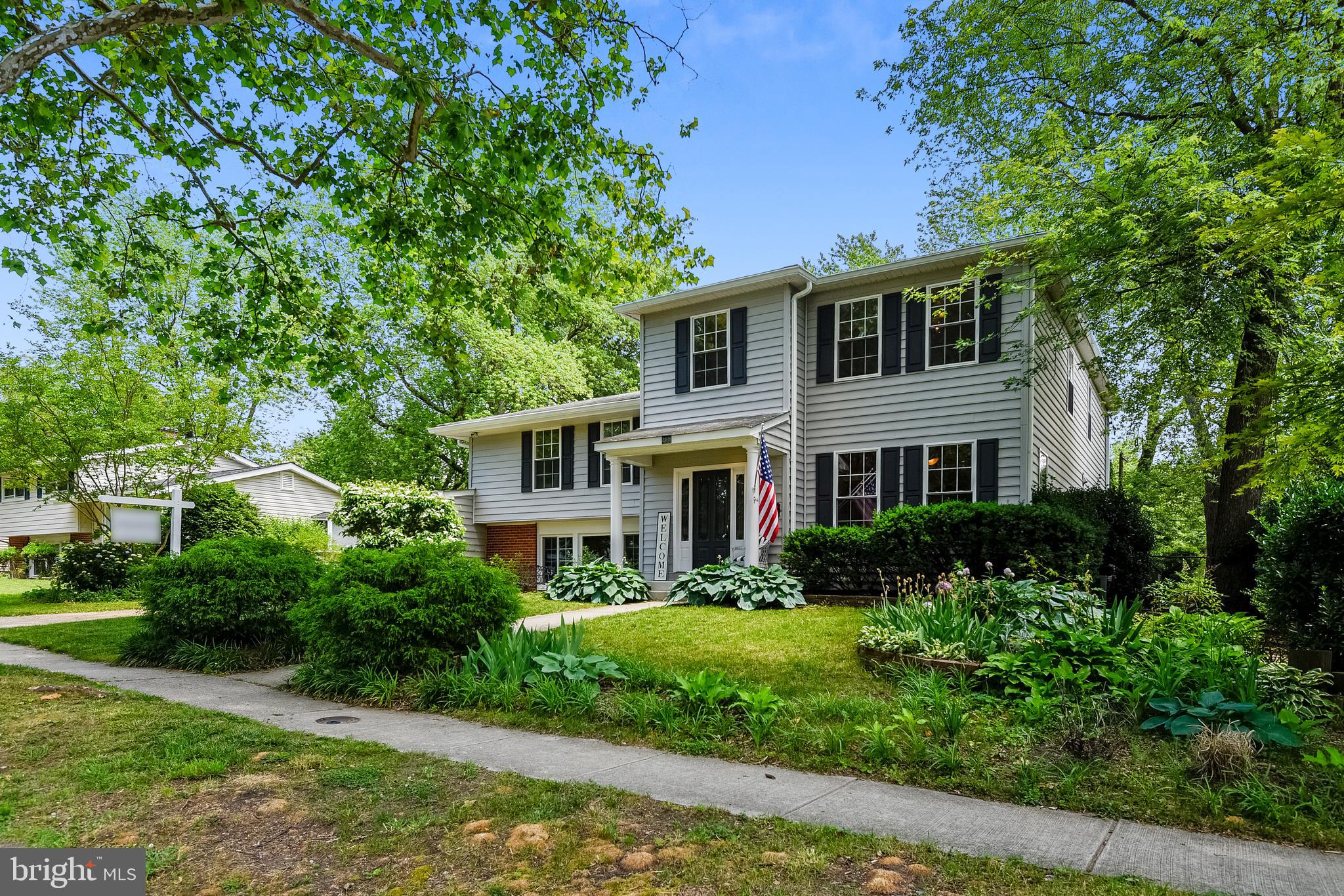 209 Sycamore Road Severna Park, MD 21146 - Photo 3 of 47 Gallery Image 3