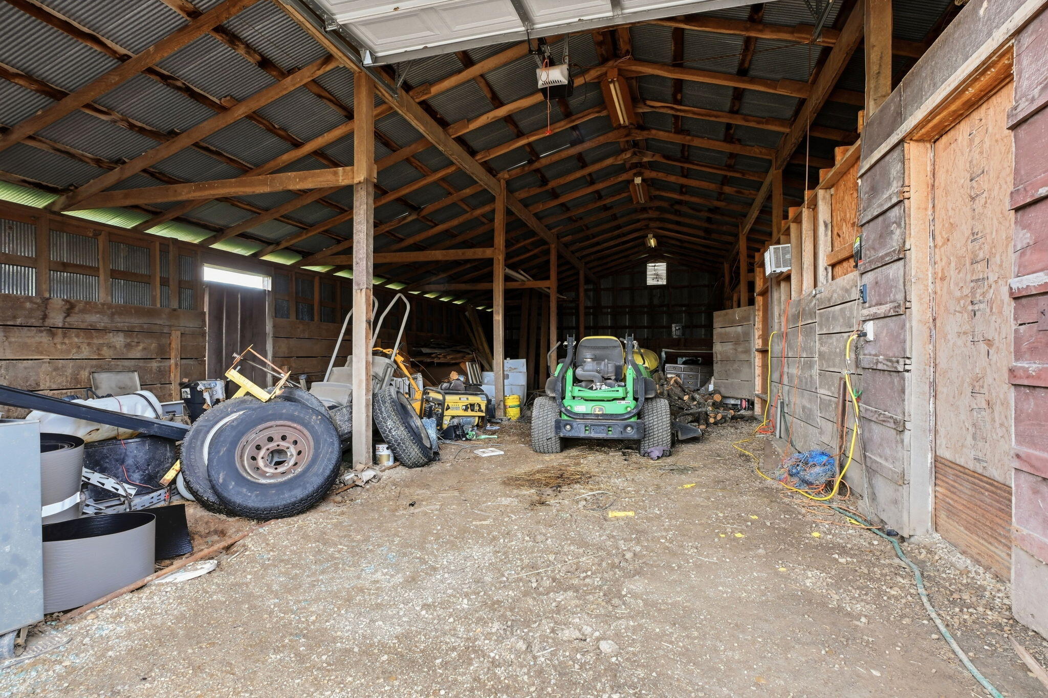 3803 South 225th Road, Unit TRACT 1 Buffalo, MO 65622 - Photo 105 of 115 Barn