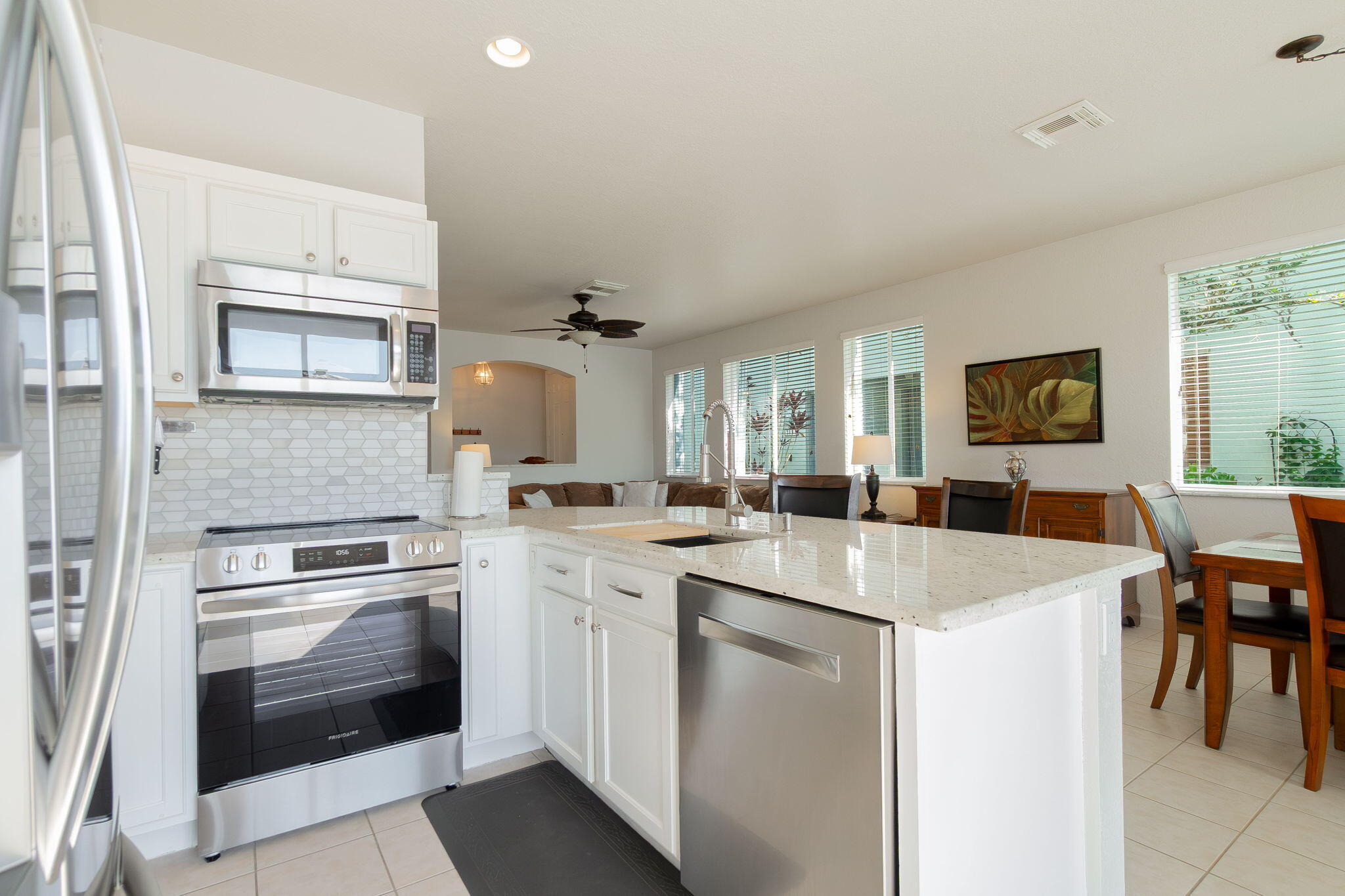 3149 Laurel Ridge Circle Riviera Beach, FL 33404 - Photo 13 of 31 24-web-or-mls-DSC06546-2