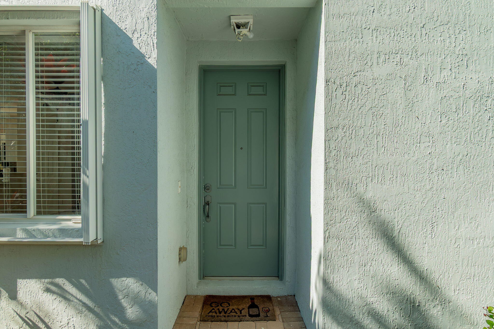 3149 Laurel Ridge Circle Riviera Beach, FL 33404 - Photo 4 of 31 4-web-or-mls-DSC06570