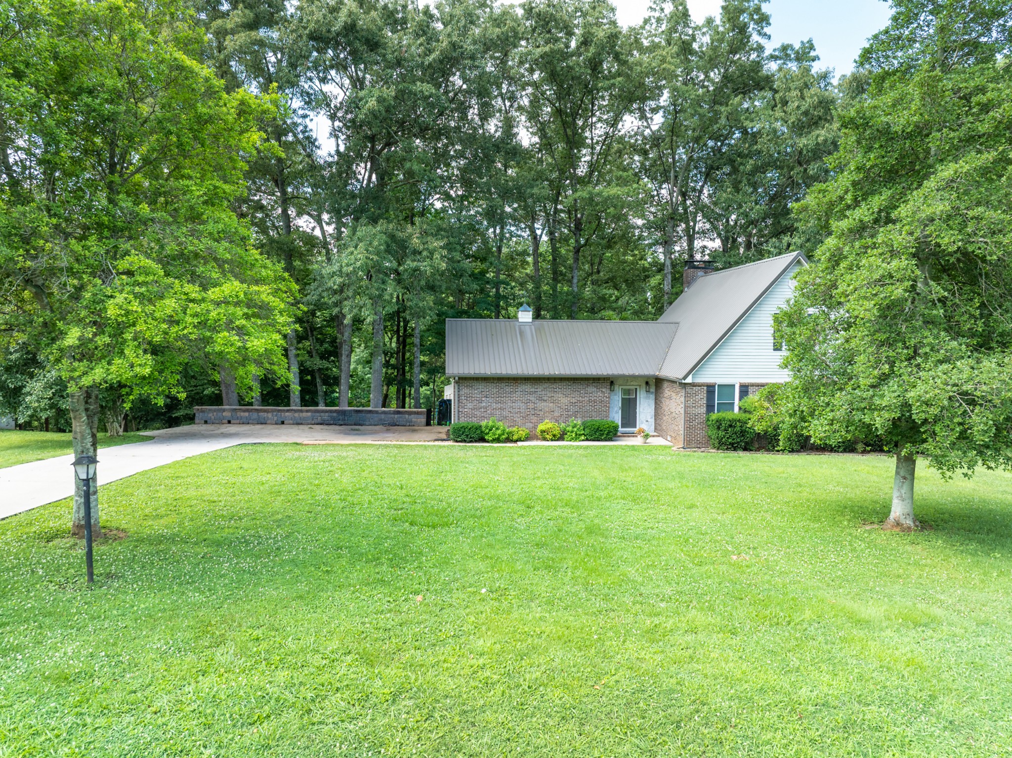 270 Wood Bluff Road Winchester, TN 37398 - Photo 3 of 69