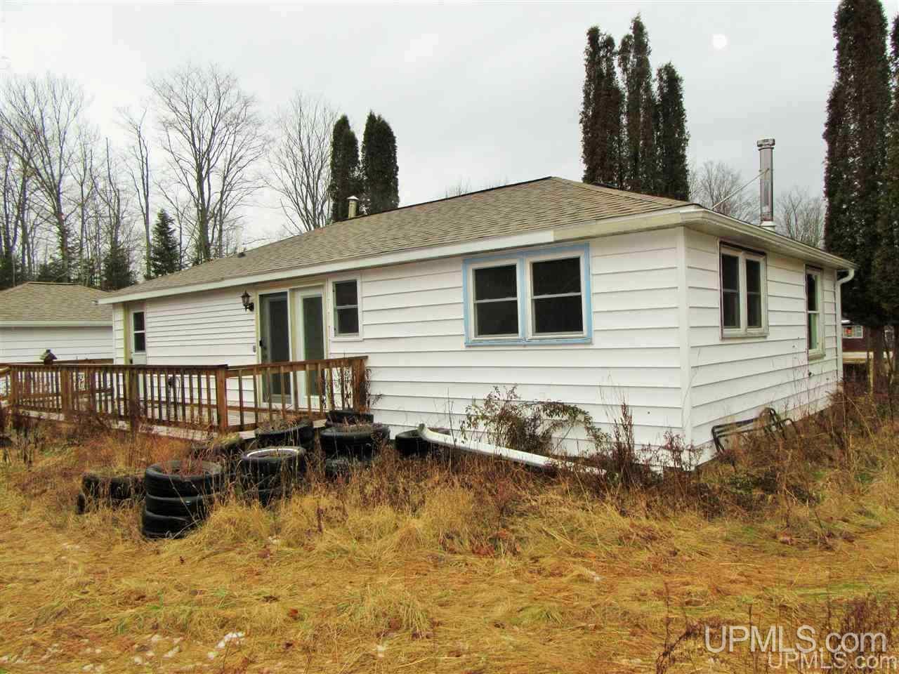 1931 Quarry Road Gulliver, MI 49840 - Photo 7 of 26