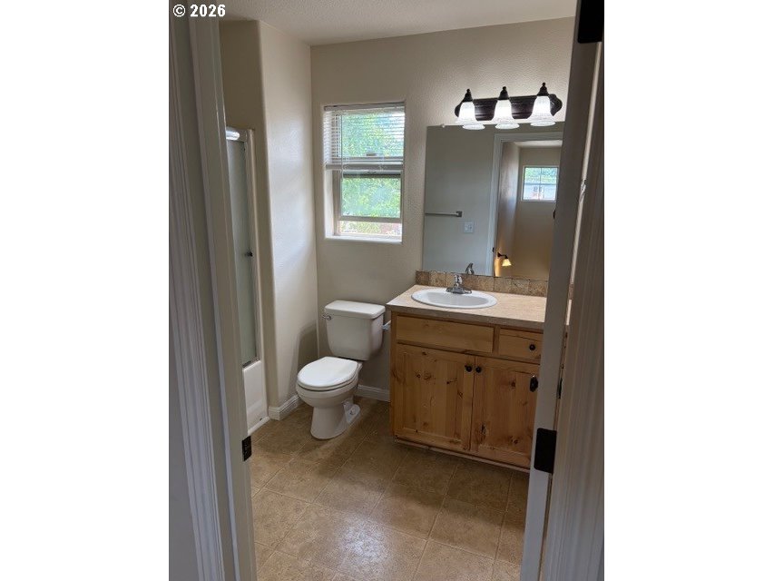 15650 Southeast Stark Street Portland, OR 97233 - Photo 12 of 21