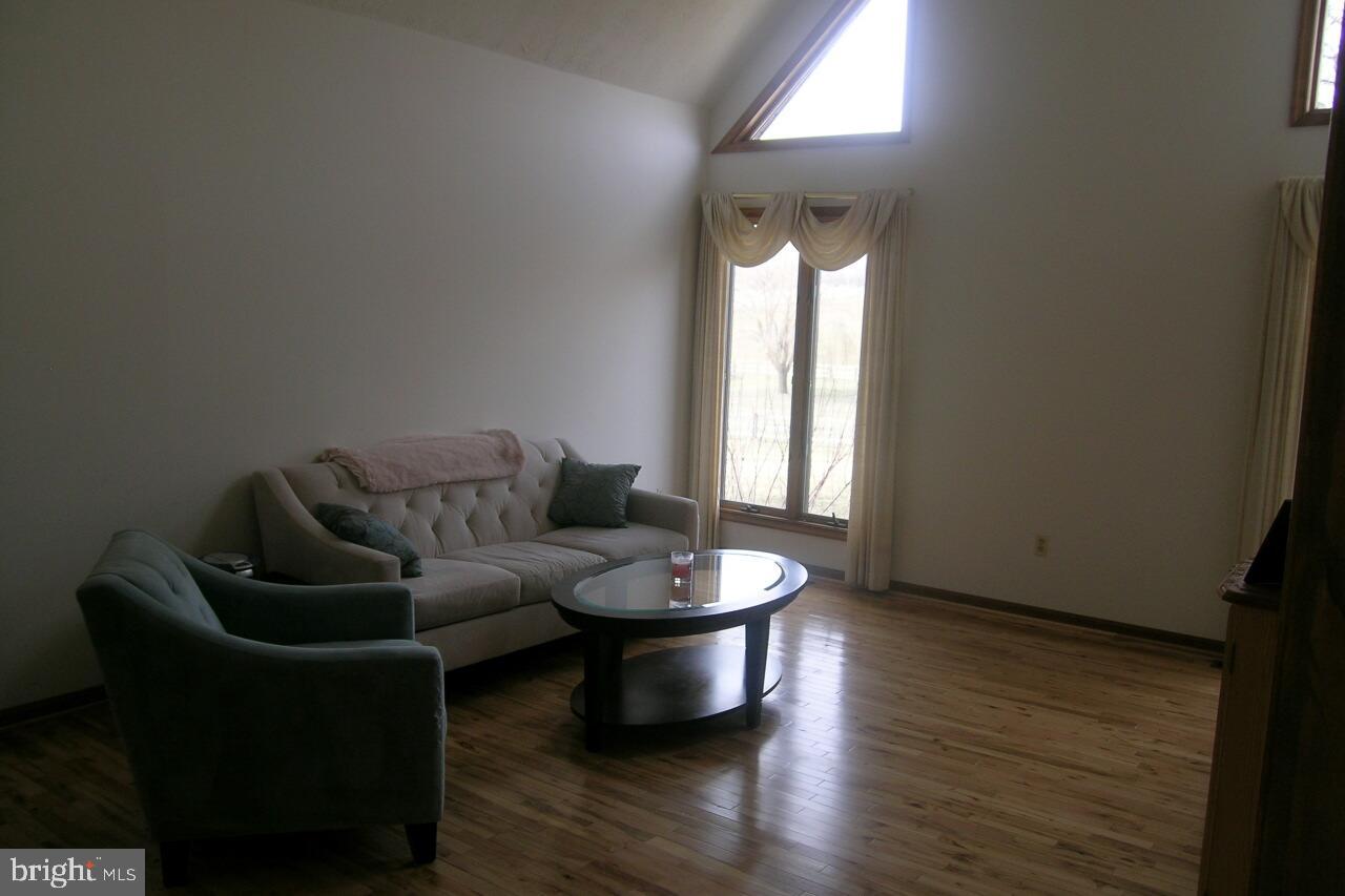 5621 Ridge Road Mount Airy, MD 21771 - Photo 9 of 23 Upper Living Room (Currently 4th Upper BR)