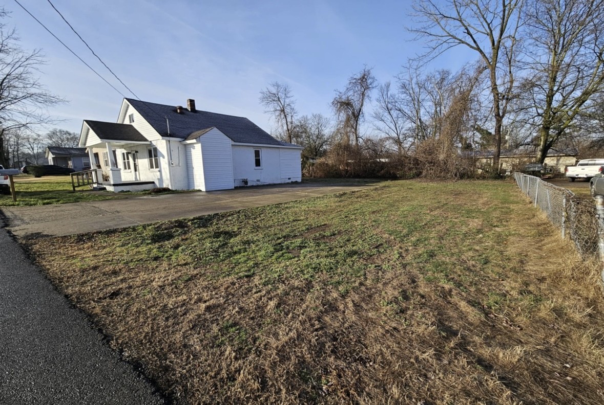 386 North Blakemore Avenue Gallatin, TN 37066 - Photo 2 of 10