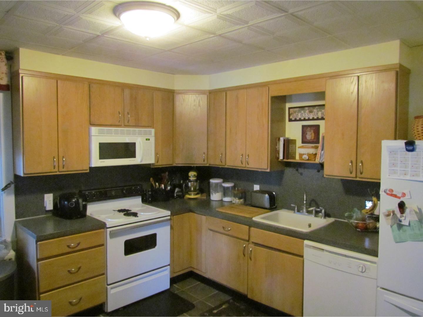 615 Brownsville Road Reading, PA 19608 - Photo 17 of 24