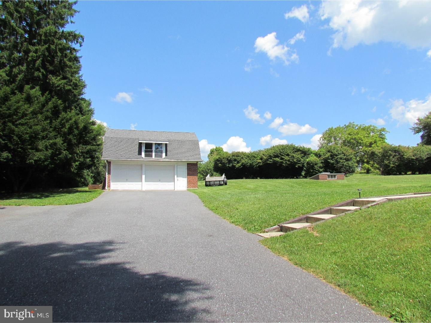 615 Brownsville Road Reading, PA 19608 - Photo 6 of 24
