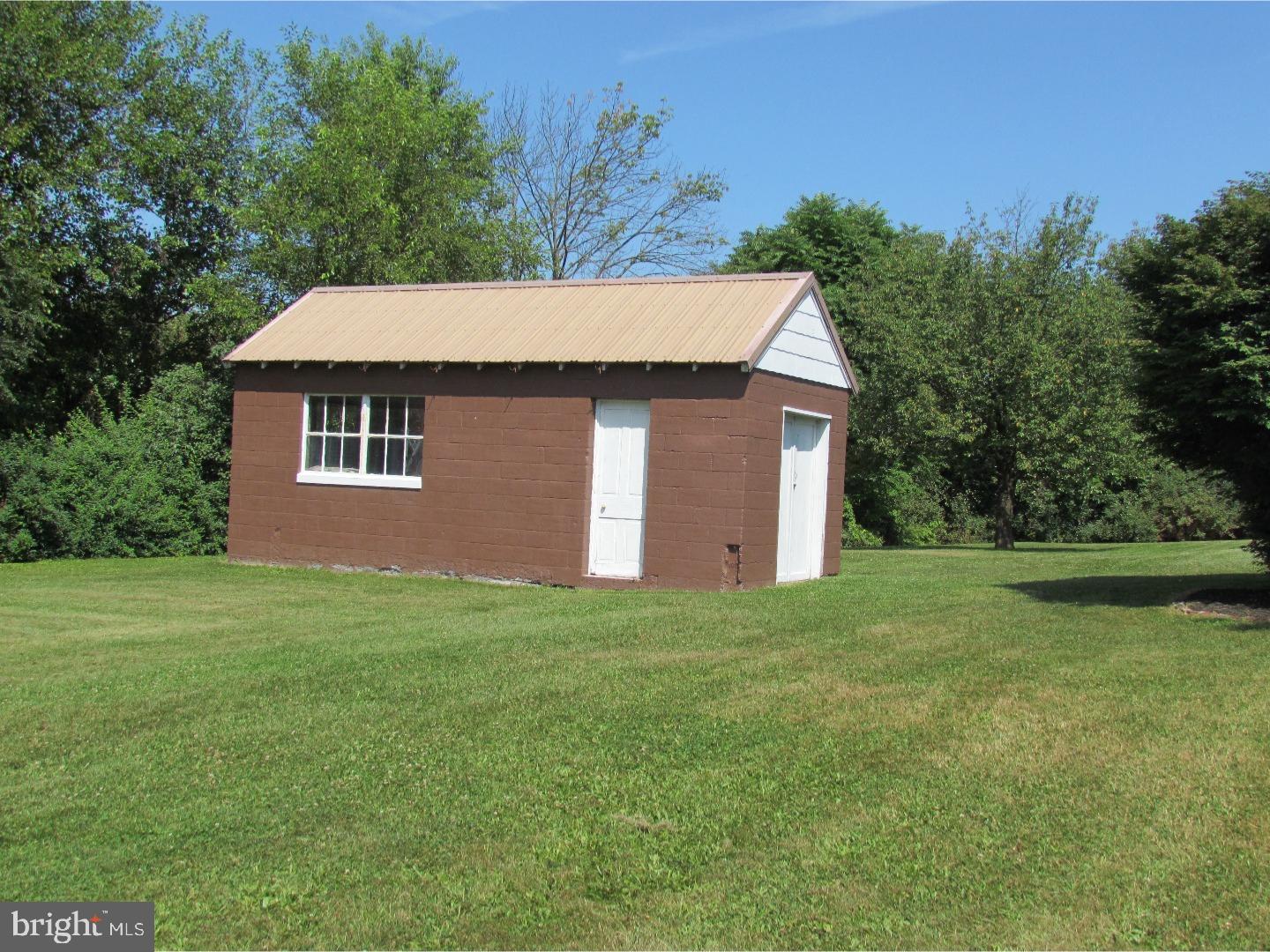 615 Brownsville Road Reading, PA 19608 - Photo 8 of 24