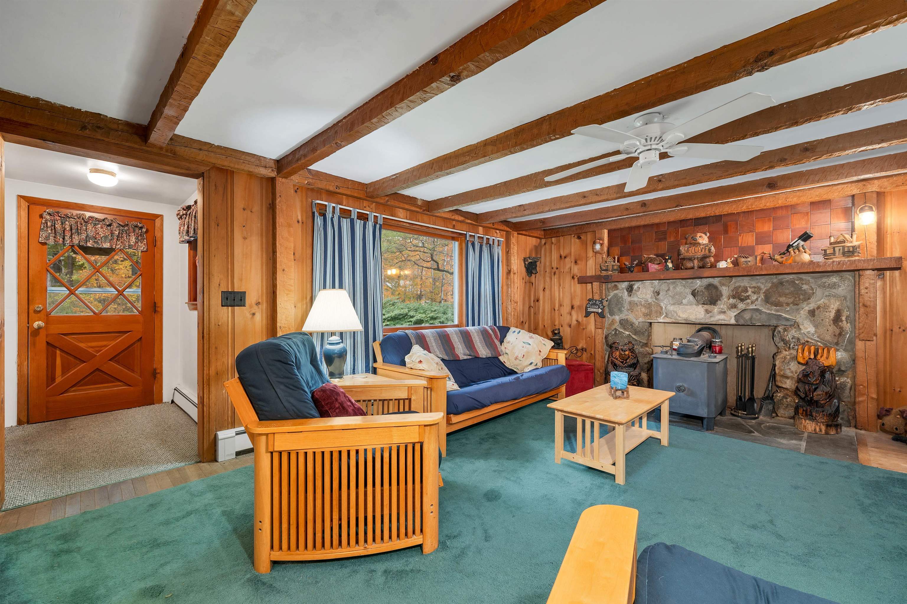 427 Lake Tarleton Road Warren, NH 03279 - Photo 4 of 36 Gallery Image 4