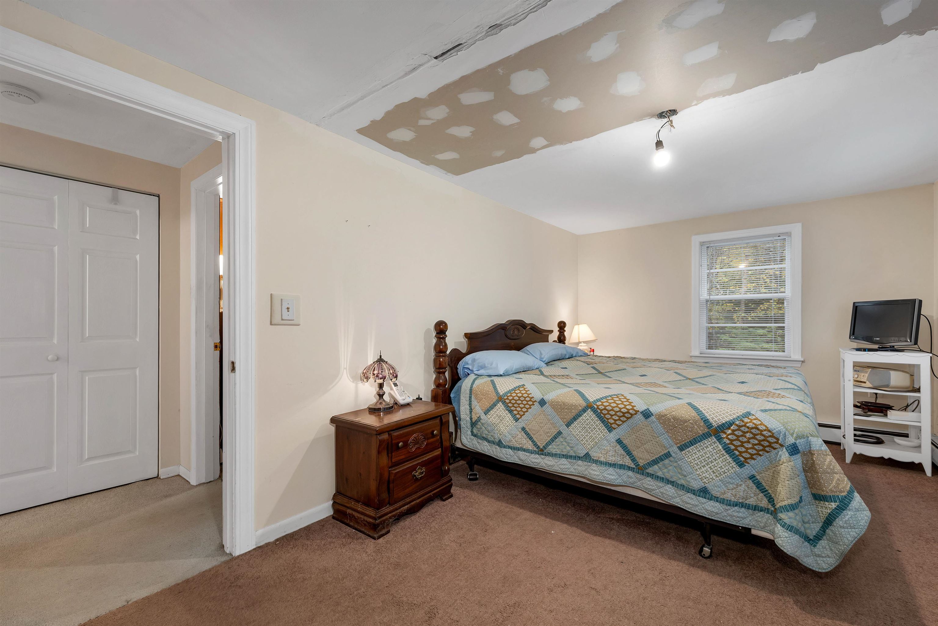 427 Lake Tarleton Road Warren, NH 03279 - Photo 7 of 36 Gallery Image 7