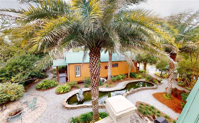 $2,375 | 800 A Howe Street, Unit A, Brunswick, GA 31520