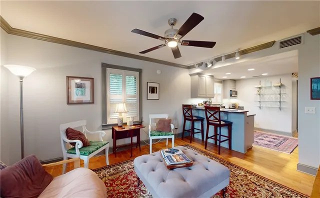 $2,375 | 800 A Howe Street, Unit A, Brunswick, GA 31520