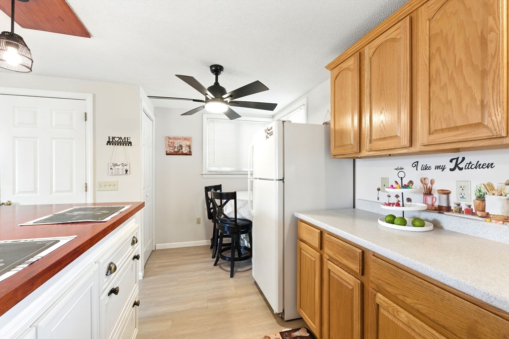 28 Dutton Street Springfield, MA 01151 - Photo 18 of 37